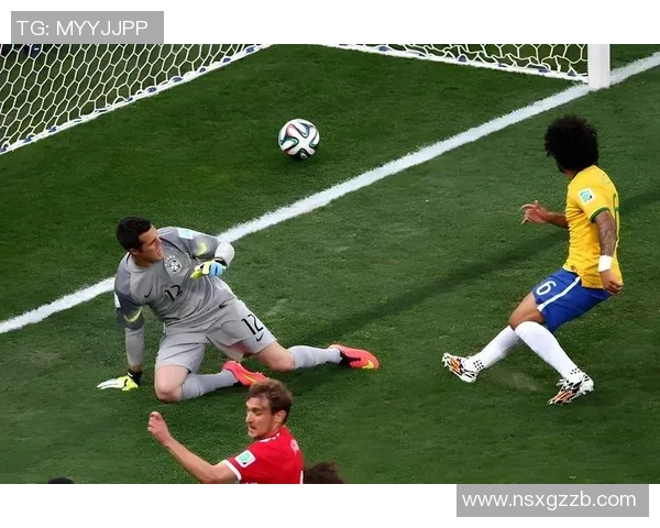 足球界那些被球砸过的传奇球星及其尴尬瞬间回顾